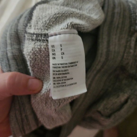 Men's Small Joggers - Picture 4 of 6